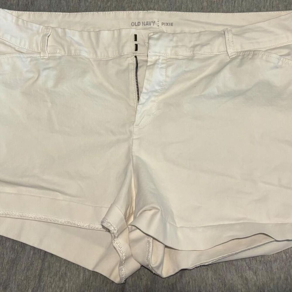 Old-navy Women's White and Cream Shorts